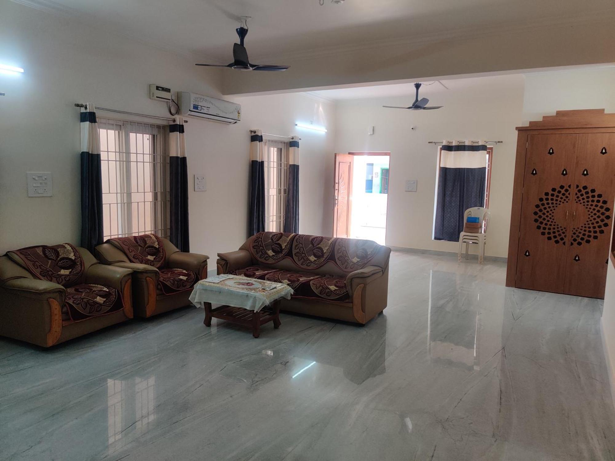 Sk Nivas Villa Tirupati Exteriör bild
